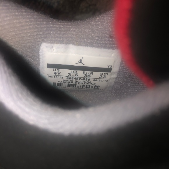 Air Jordan 4 IV Retro BRED black sneakers - Picture 8 of 8